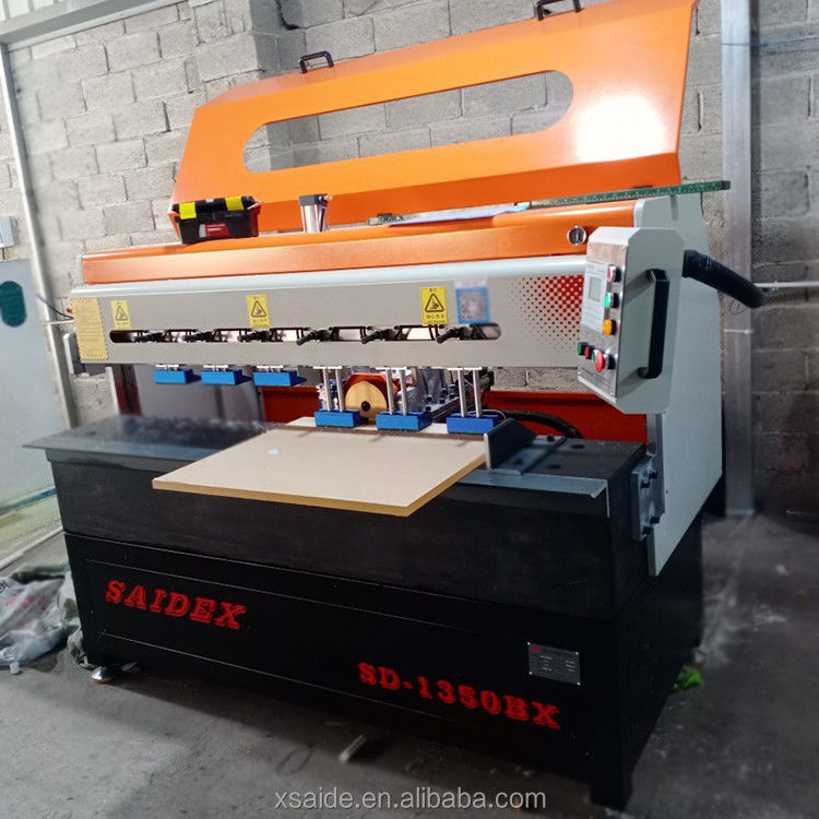 1350mm Panjang Kerja Akrilik Diamond Polishing Machine Dengan Sabuk Feed Akrilik Edge Polishing Machine