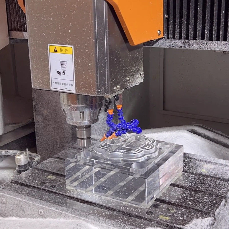Kecepatan spindle 24000rpm SD650 3000kg Berat Mesin CNC akrilik dengan 400kg beban kerja maksimum Mesin polesan logam