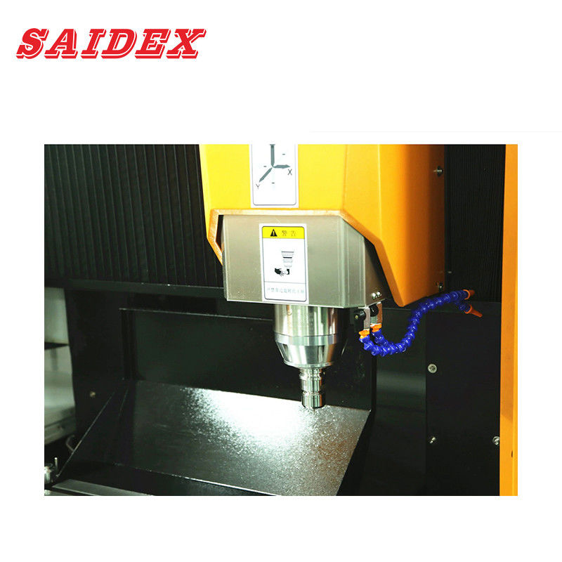 Mesin CNC Ukiran Akrilik 8KW 600x500x280mm Multi Fungsi Cocok untuk Pengolahan Aluminium, Akrilik, PS、PC