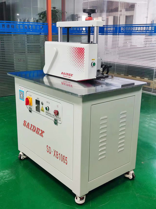 Bevel atau lurus Finish acrylic Edge Polisher Mitre 45 Degree Bevel Mode Tegangan 220v